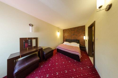 Amadeus Hotel Zielona Gora Ngoại thất bức ảnh